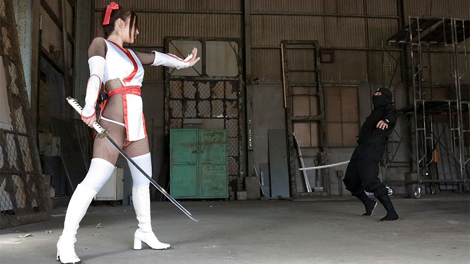 Maria Ono culiada a la fuerza por dos ninjas enemigos